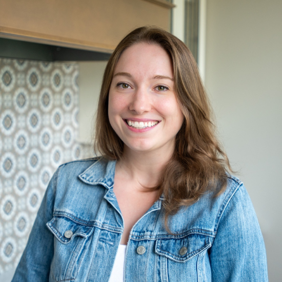 Mia Appel headshot